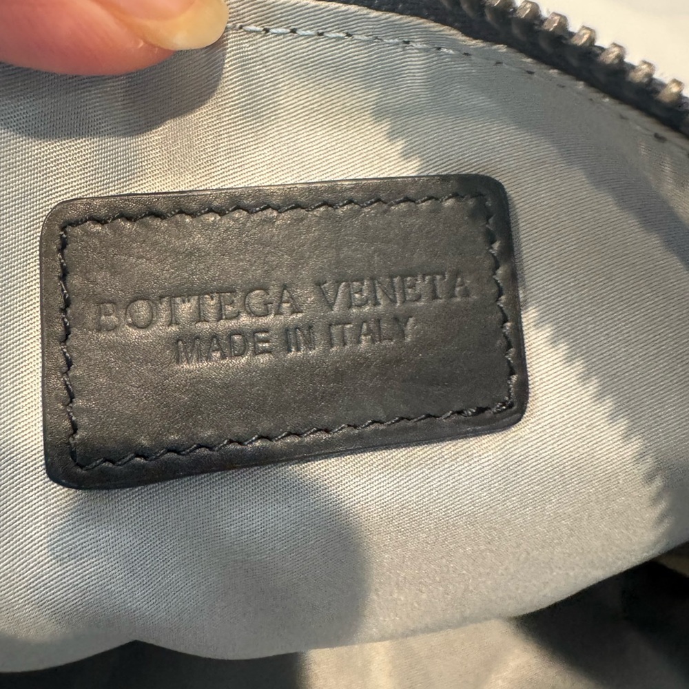 Authentic Bottega Veneta Chic Black and Gray Cosmetic Bag - Picture 11 of 13